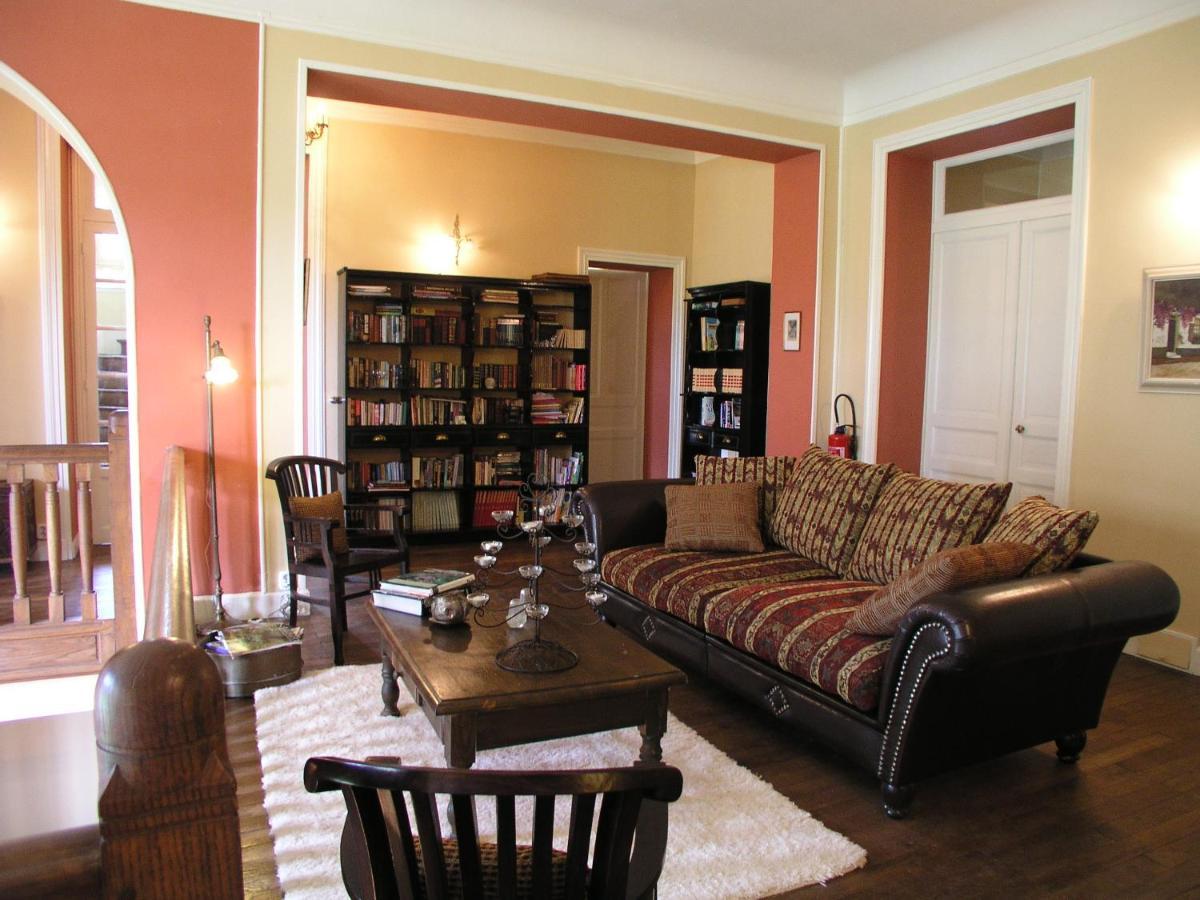 Bessines-sur-Gartempe Chambres D'Hotes-Chateau Constant מראה חיצוני תמונה