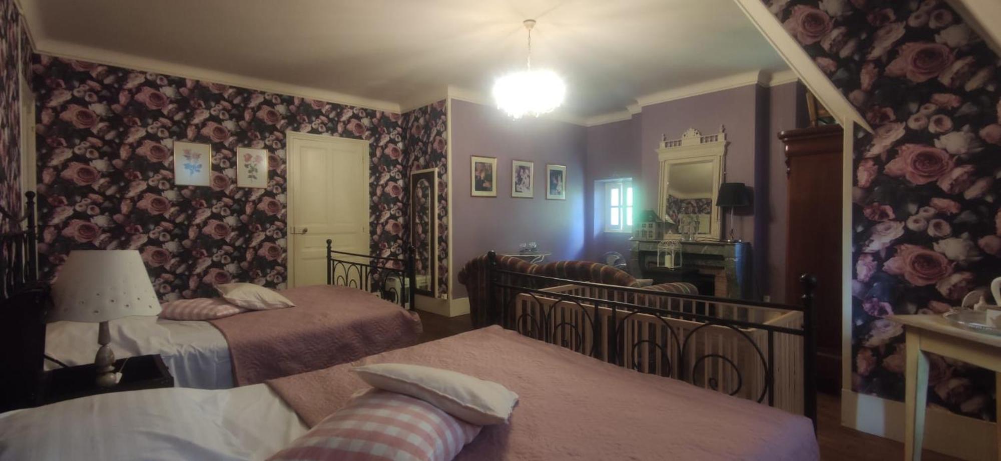 Bessines-sur-Gartempe Chambres D'Hotes-Chateau Constant מראה חיצוני תמונה